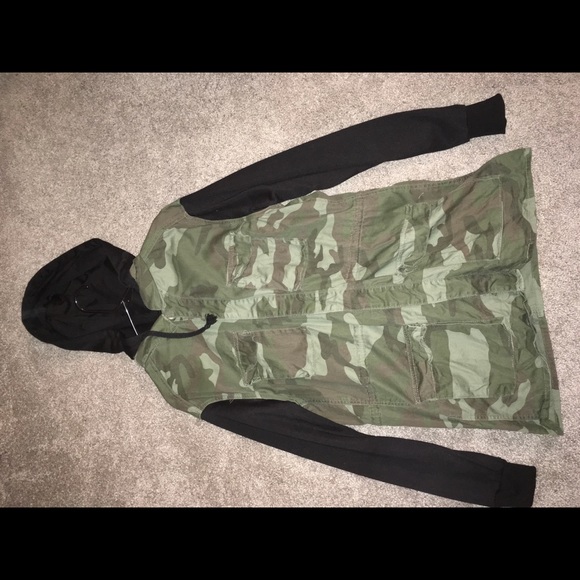 Green camo utility jacket - Picture 1 of 4